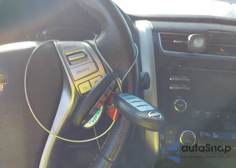 2013 Nissan Altima 2.5 Sv z USA, uszkodzony, nr VIN 1N4AL3AP2DC265098